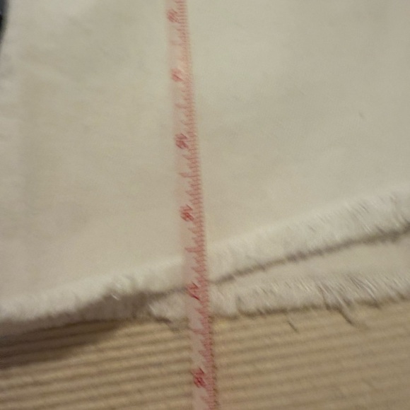 J.Crew White Denim Mini Skirt Size 30 Frayed Hem Cotton Blend - Picture 5 of 7